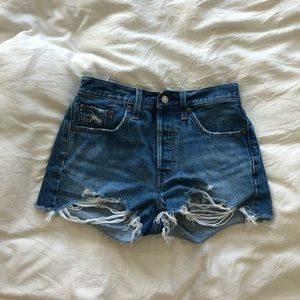 Levi’s high waisted denim shorts